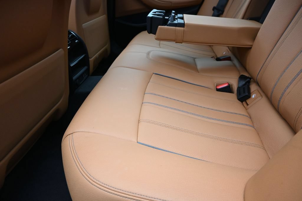 Certified 2023 BMW 530i w/ Convenience Package RWD image 16