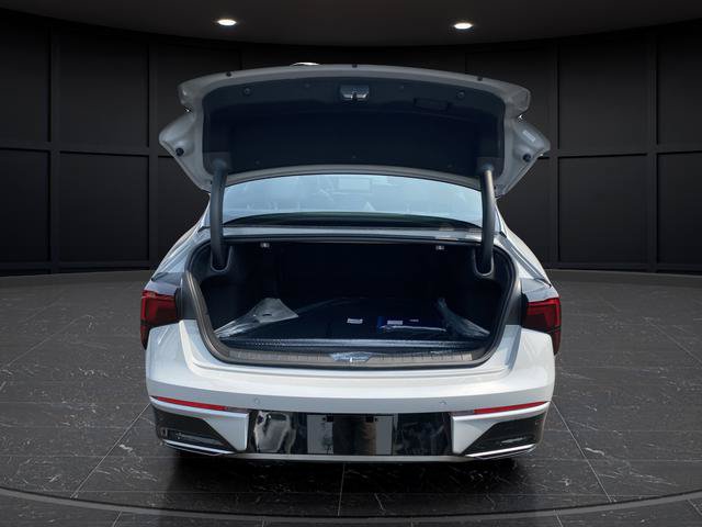 New 2026 Kia K5 GT-Line w/ GT-Line Premium Package FWD image 16