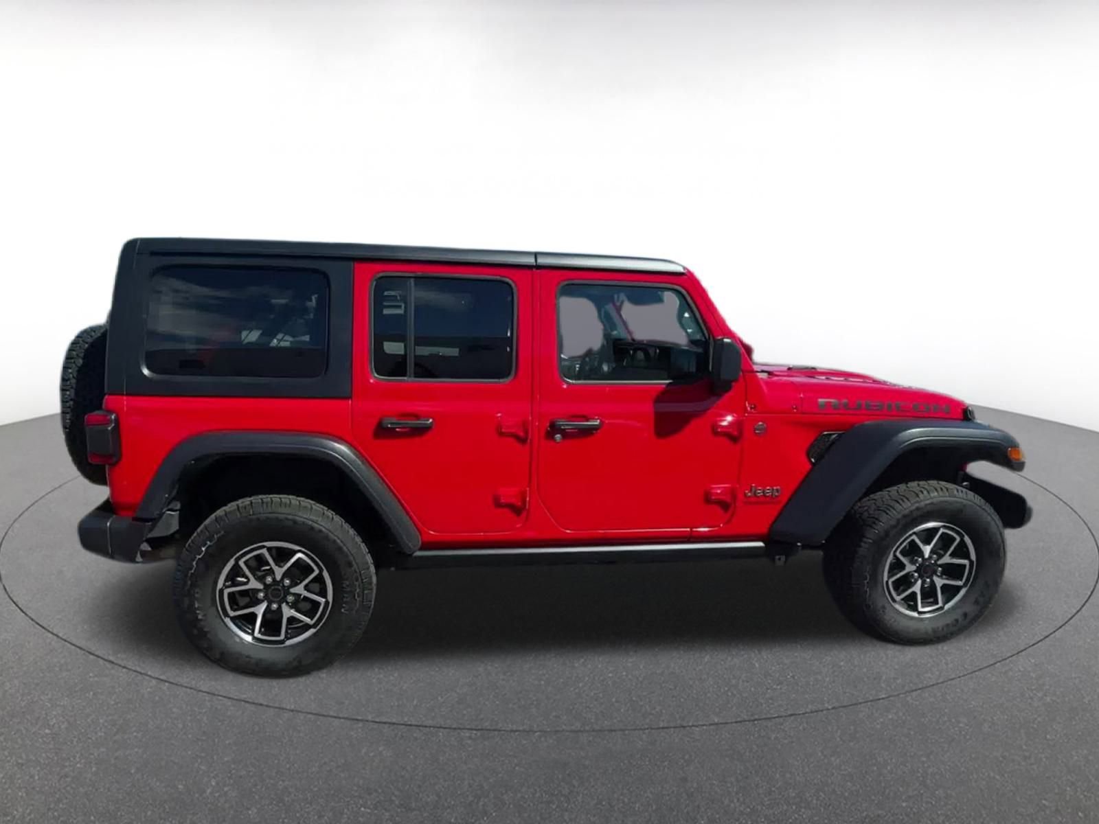 Used 2025 Jeep Wrangler Unlimited Rubicon image 15