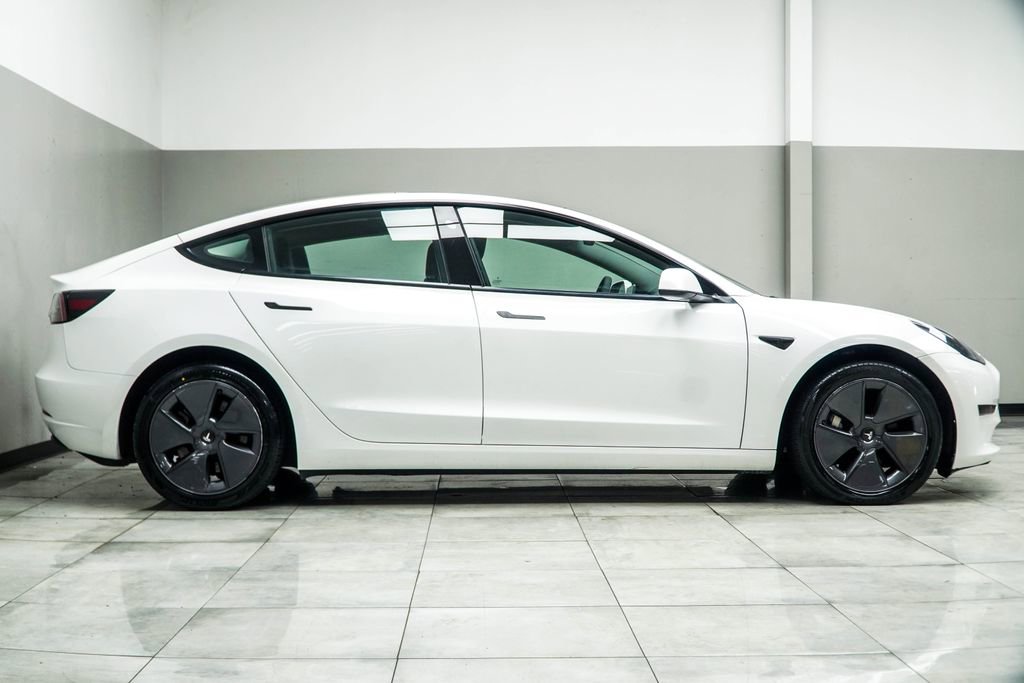 Used 2023 Tesla Model 3 Standard Range RWD image 7