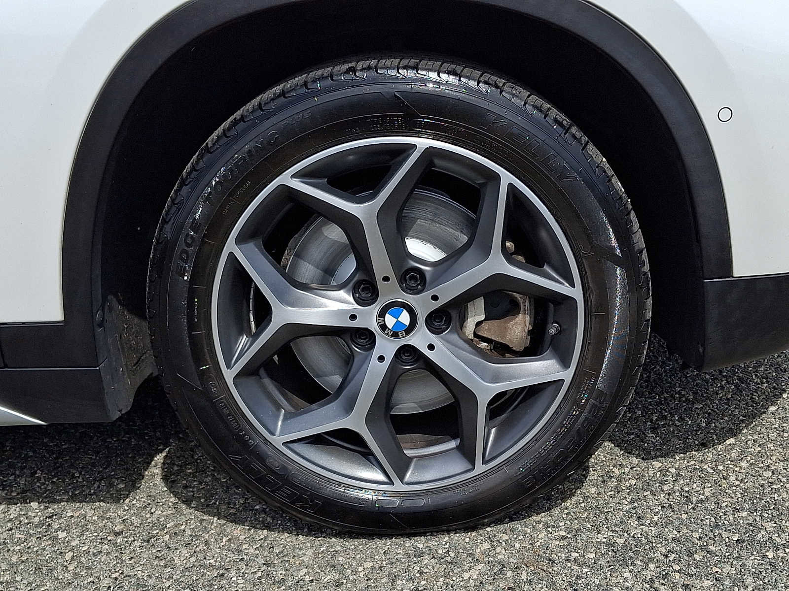 Used 2018 BMW X1 xDrive28i w/ Premium Package AWD/4WD image 8