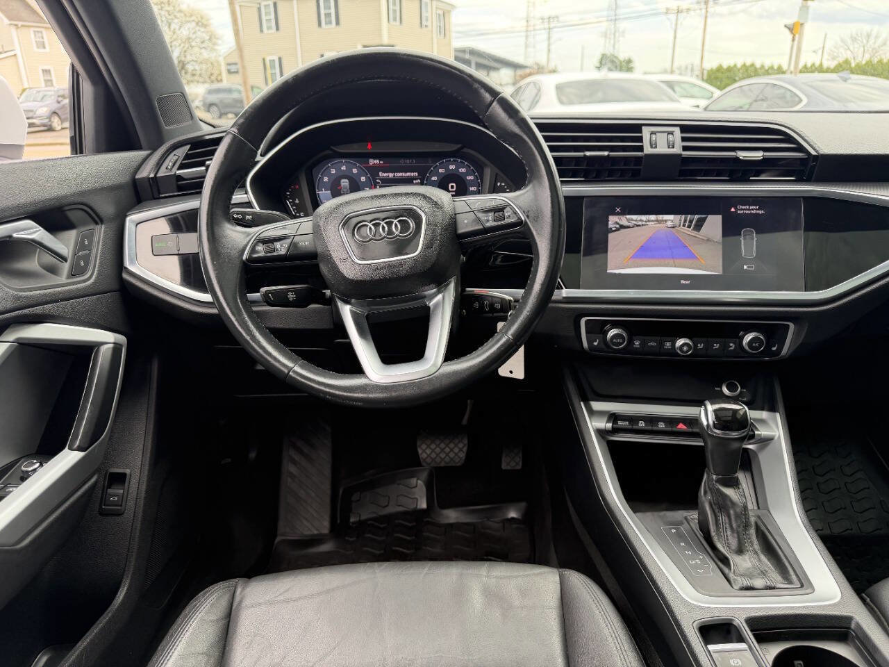 Used 2020 Audi Q3 2.0T Premium AWD/4WD image 22