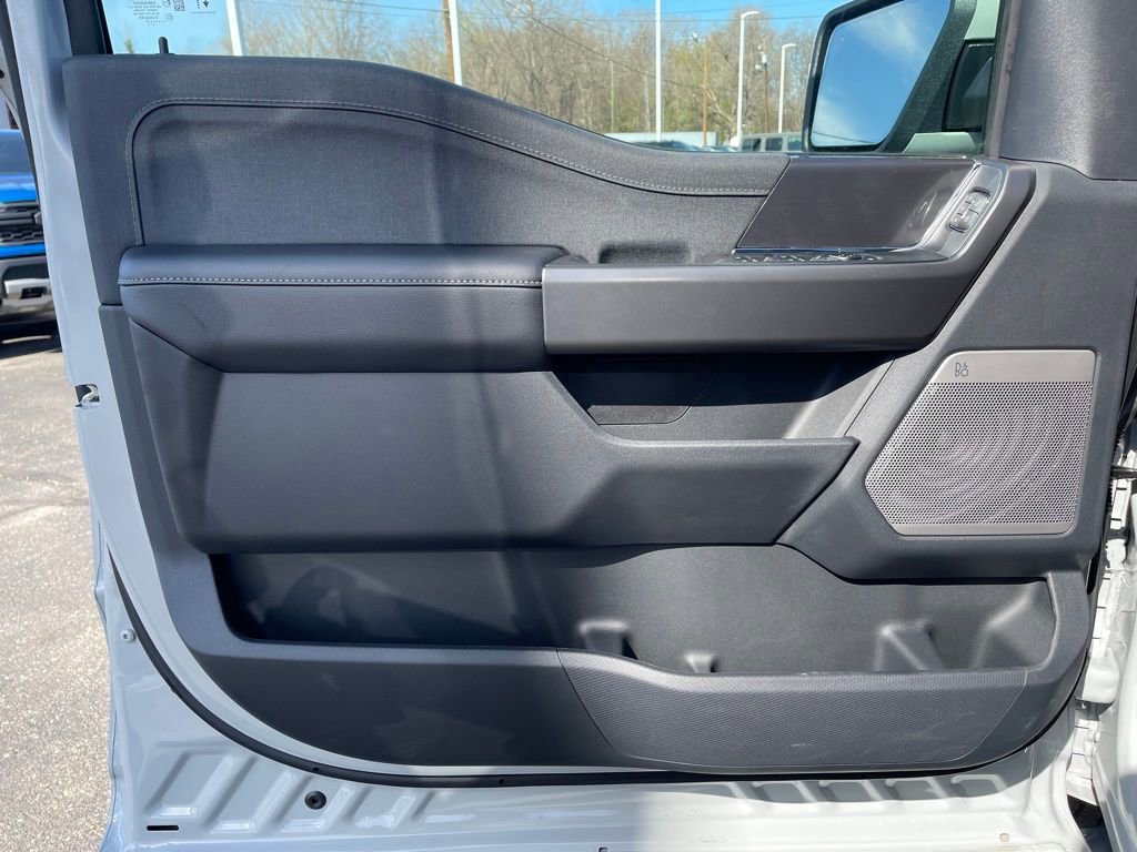 New 2026 Ford F150 Lariat w/ Equipment Group 501A Mid image 15