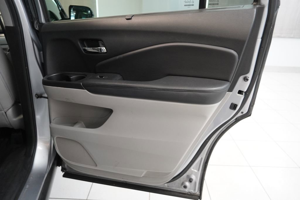 Used 2019 Honda Pilot EX-L image 30