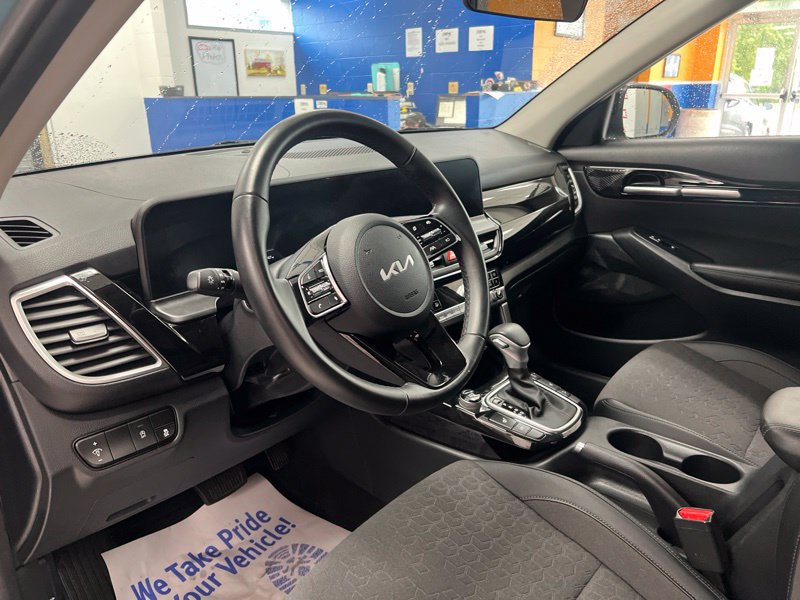 New 2026 Kia Seltos S AWD/4WD image 17