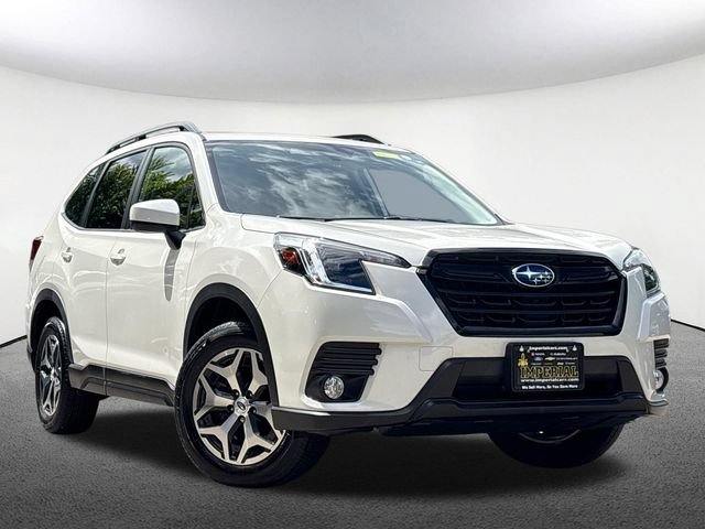 Certified 2023 Subaru Forester Premium AWD/4WD image 3