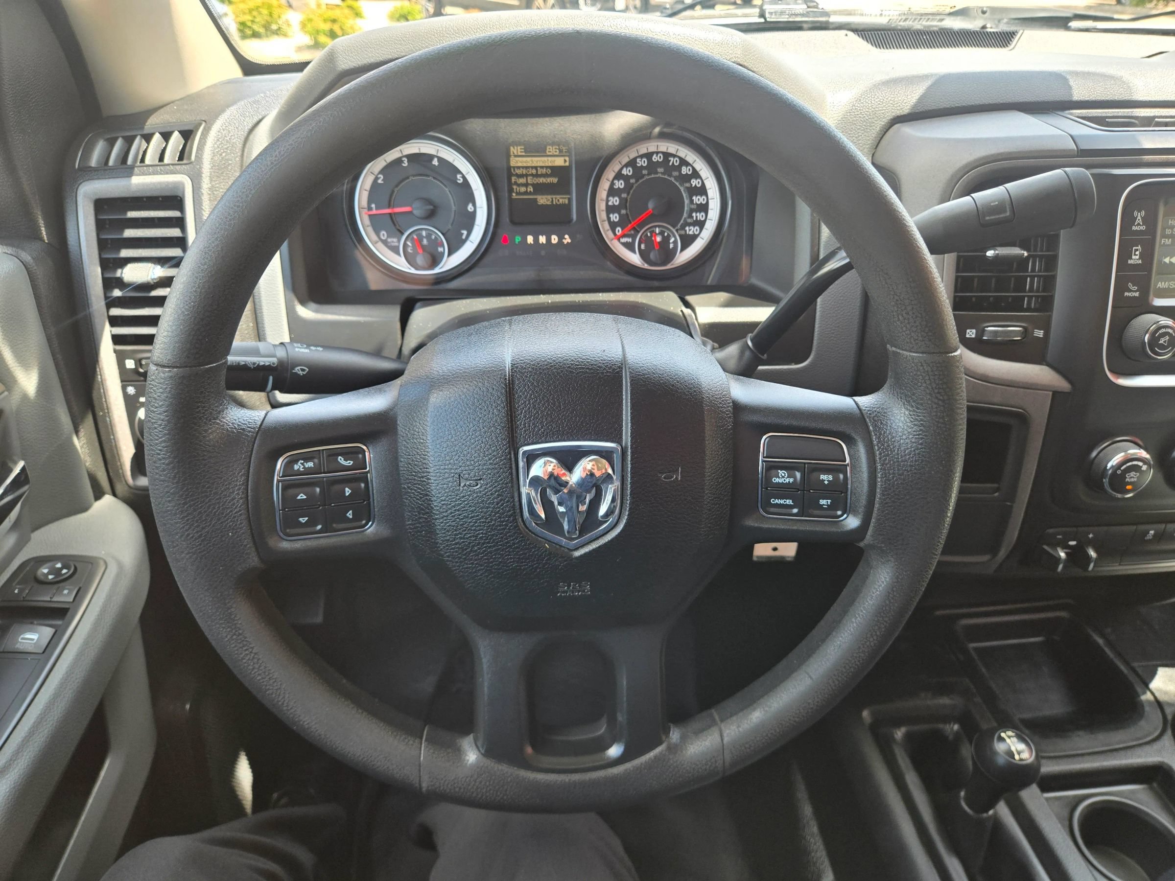 Used 2018 RAM 2500 Tradesman w/ Power & Remote Entry Group AWD/4WD image 15