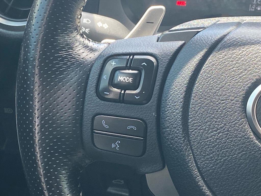 Used 2022 Lexus IS 350 F Sport w/ Accessory Package RWD image 8