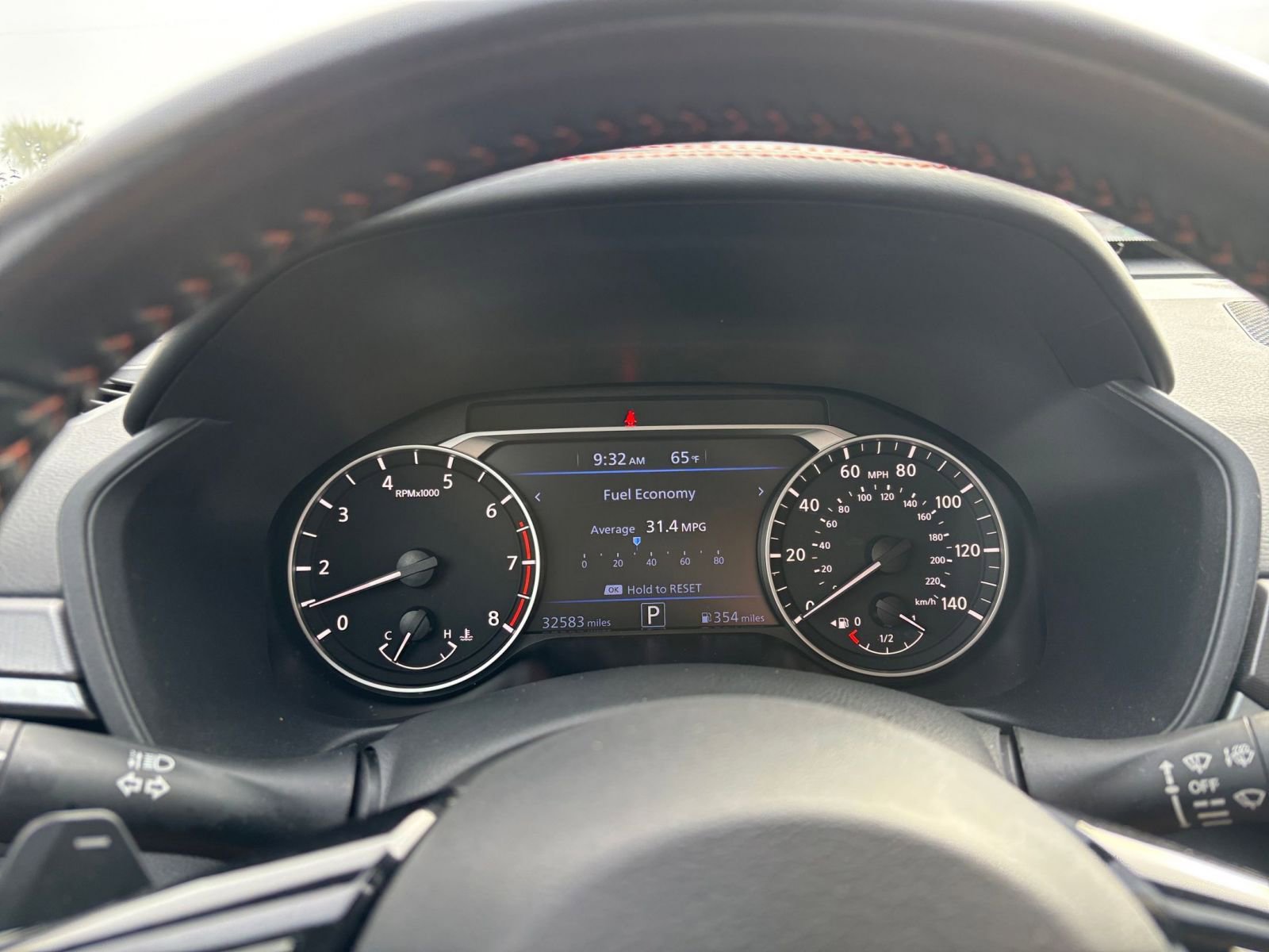 Used 2025 Nissan Altima 2.5 SR image 40