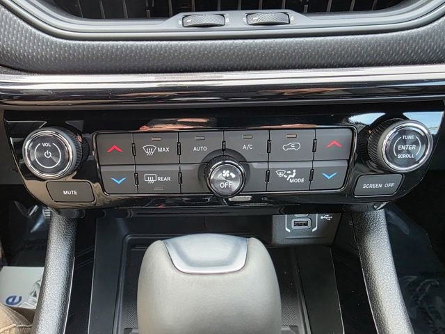 New 2026 Jeep Compass Limited w/ Sun, Sound & Navigation Group image 19