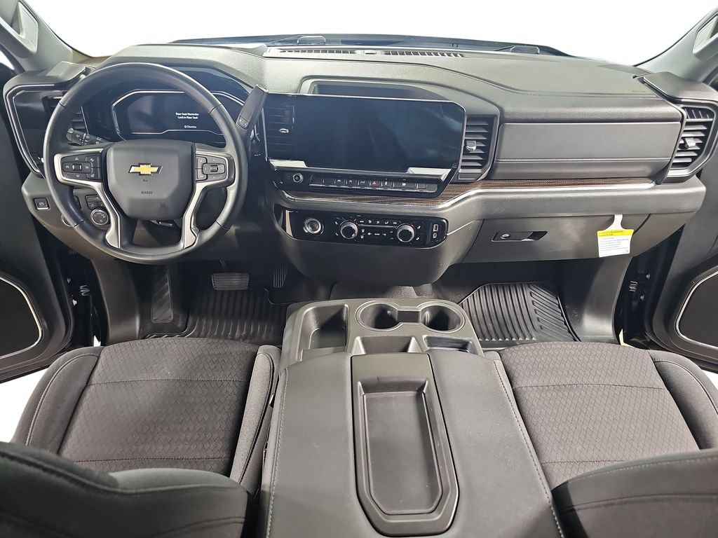 Certified 2024 Chevrolet Silverado 1500 LT AWD/4WD image 11