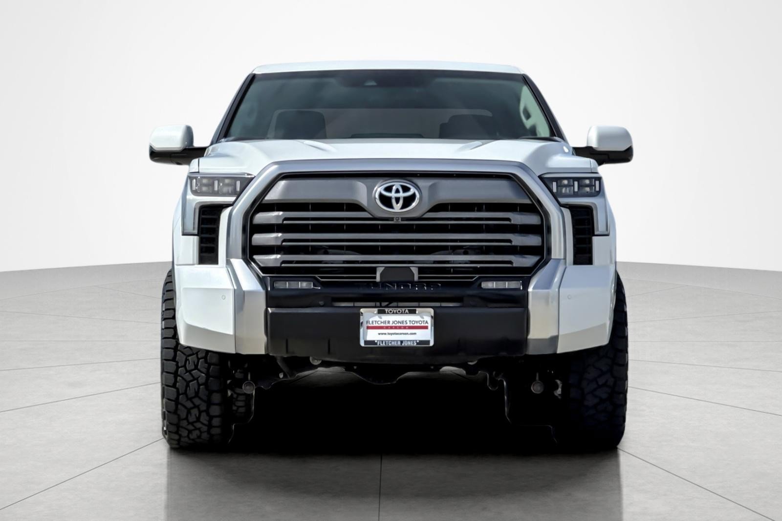 Used 2023 Toyota Tundra Limited image 8