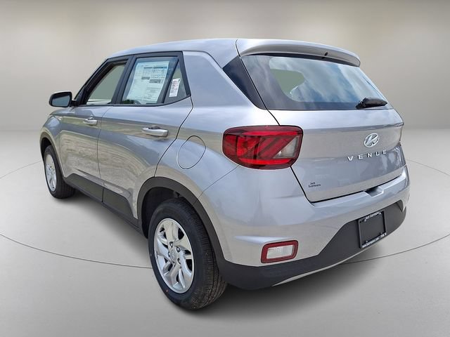 New 2026 Hyundai Venue SE FWD image 5