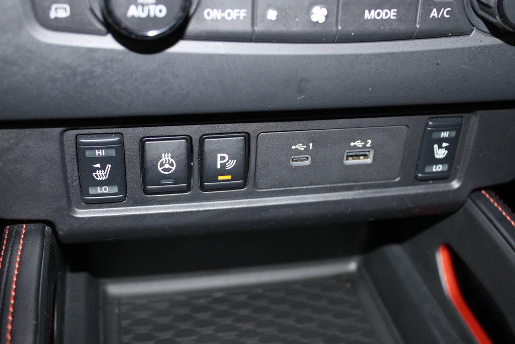 Used 2023 Nissan Frontier Pro-X w/ Pro-X Premium Package image 43