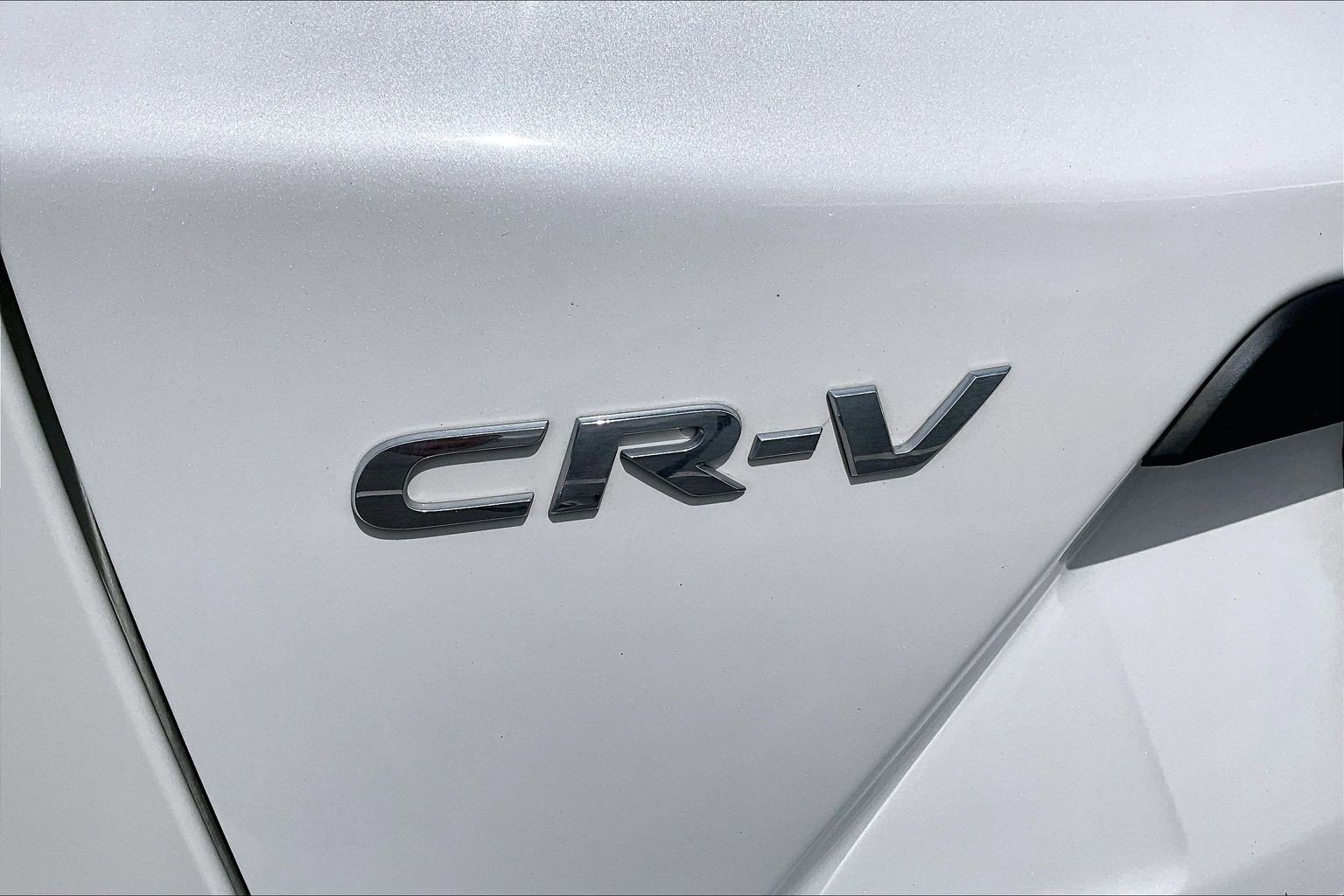 Used 2019 Honda CR-V LX image 29