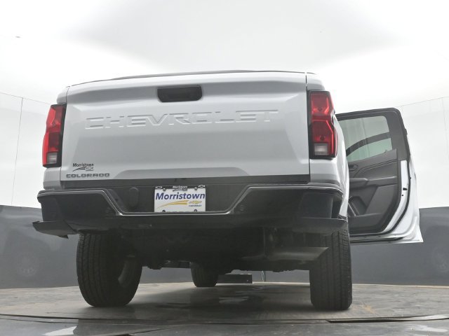 Used 2025 Chevrolet Colorado W/T RWD image 51