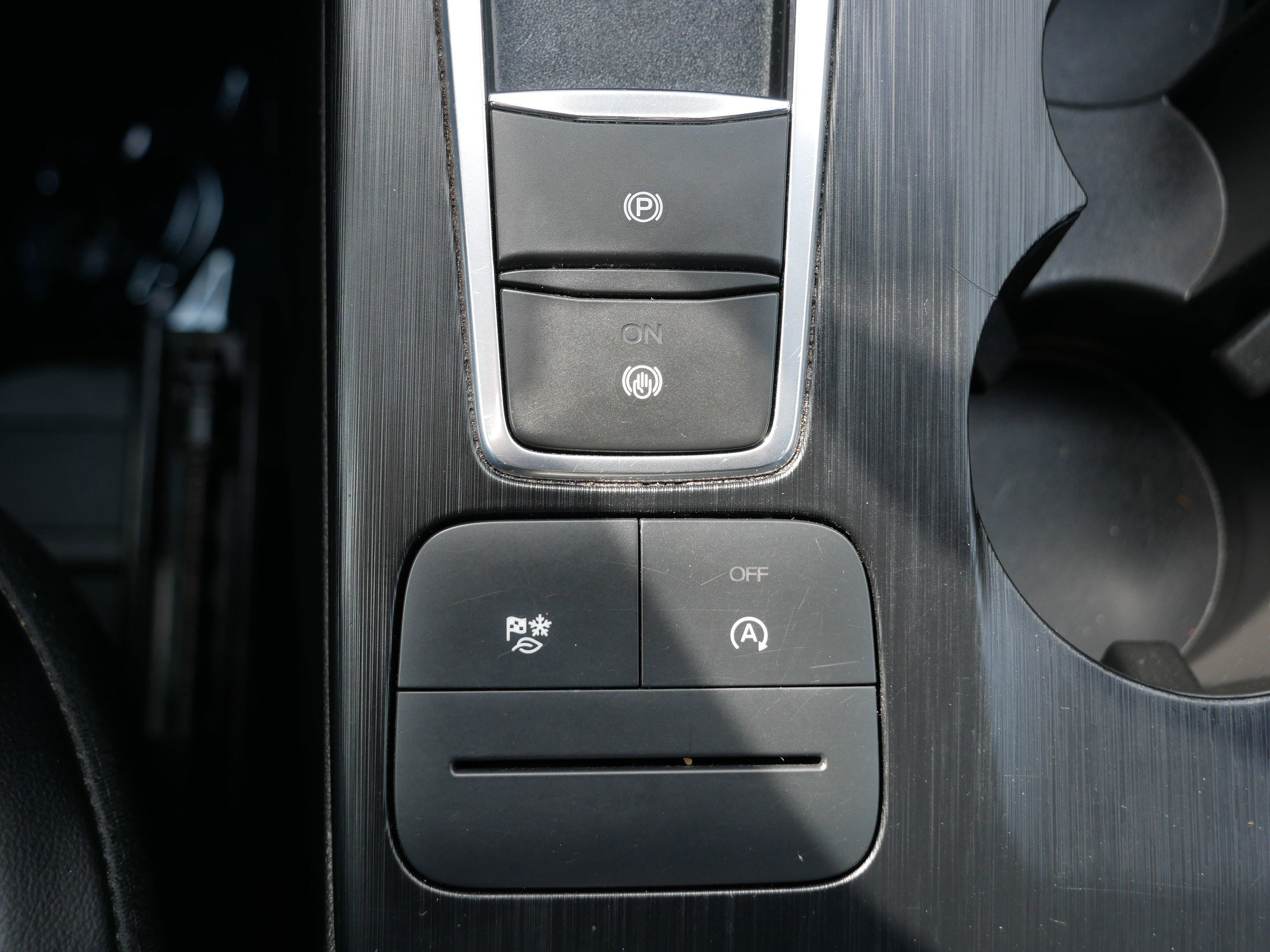 Used 2025 Ford Escape ST-Line Select image 32