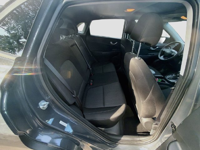Certified 2023 Hyundai Kona SEL w/ Convenience Package AWD/4WD image 30