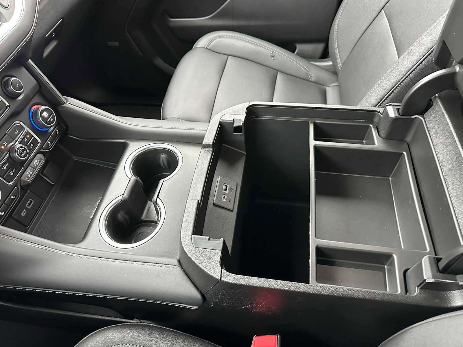 Used 2023 Chevrolet Tahoe Z71 image 36