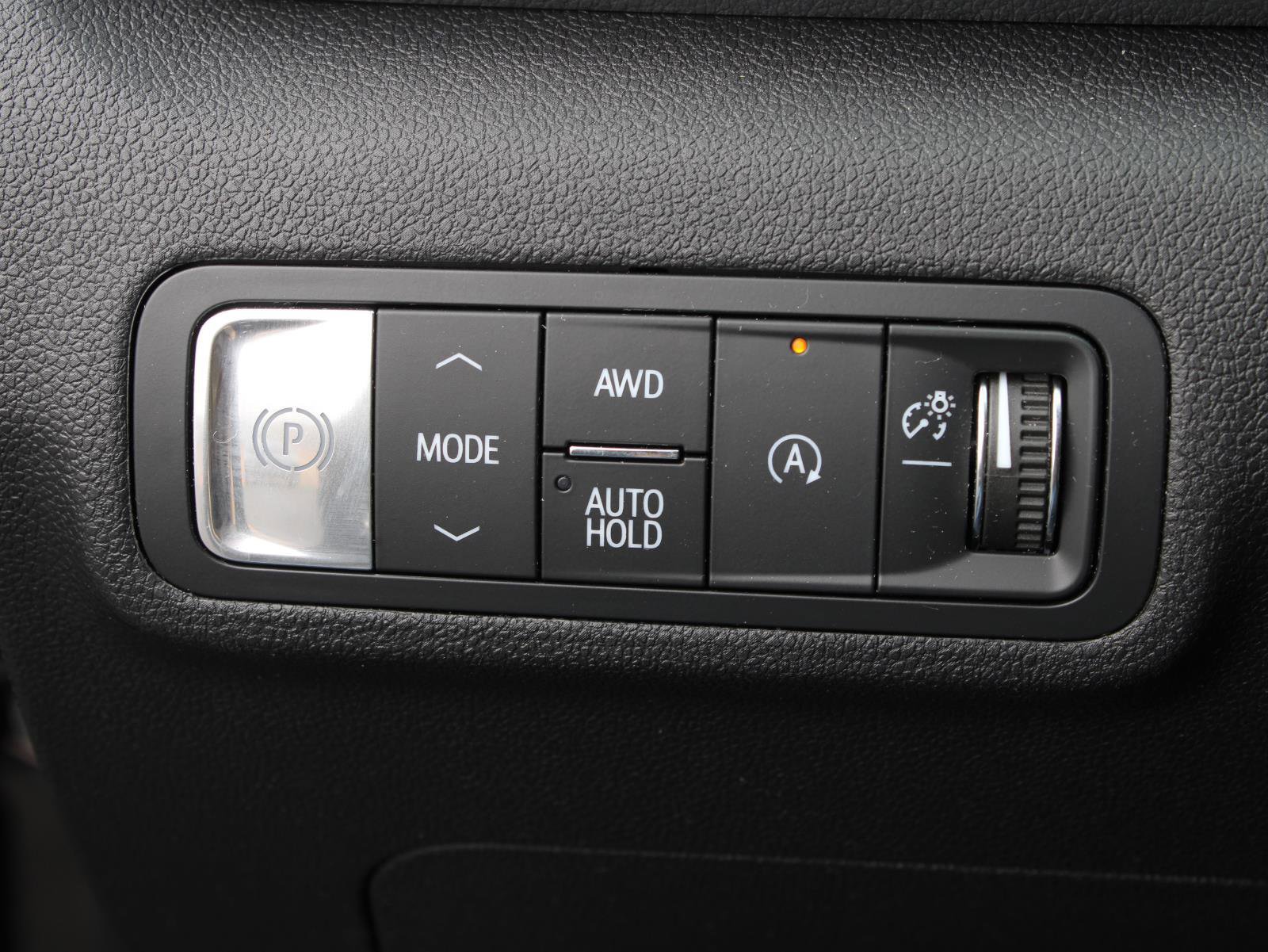 Used 2026 GMC Terrain Elevation image 10