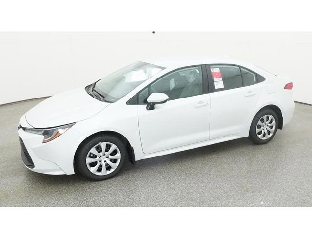 New 2026 Toyota Corolla LE image 2