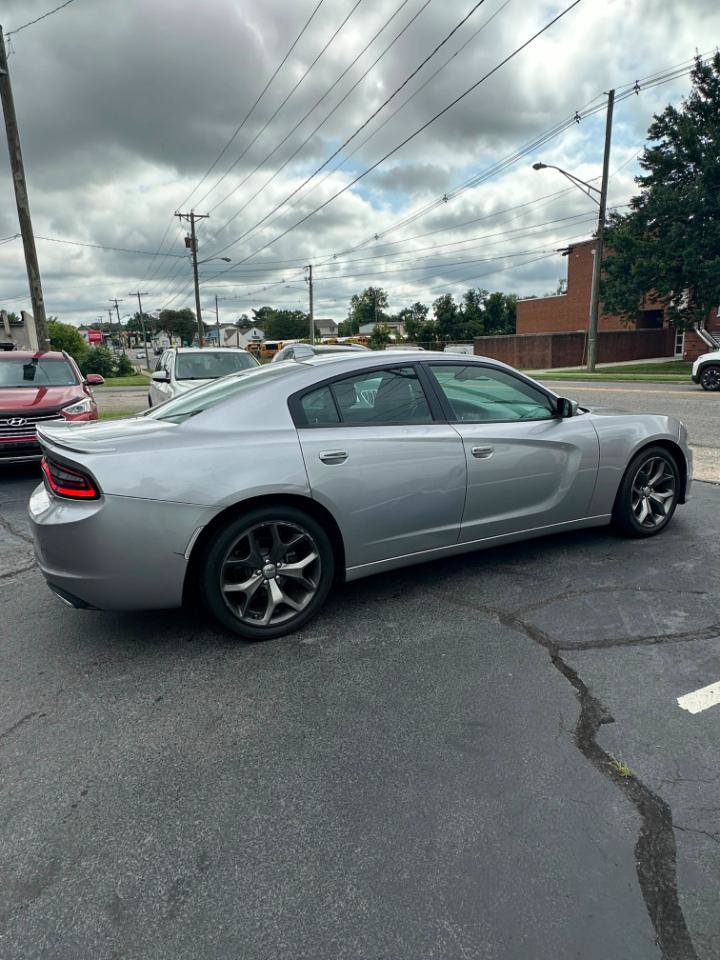Used 2016 Dodge Charger SXT w/ Rallye Group RWD image 7
