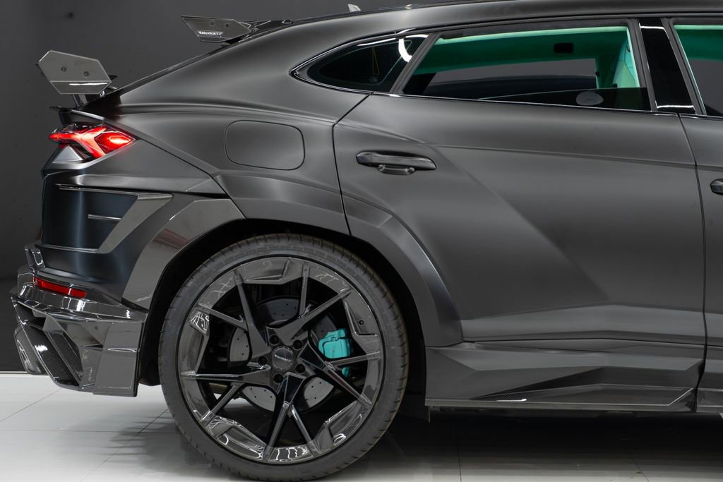 Used 2024 Lamborghini Urus S AWD/4WD image 15