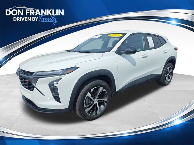 Used 2025 Chevrolet Trax RS w/ Driver Confidence Package