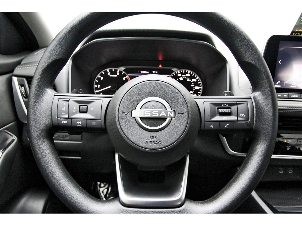 Certified 2024 Nissan Rogue S image 11