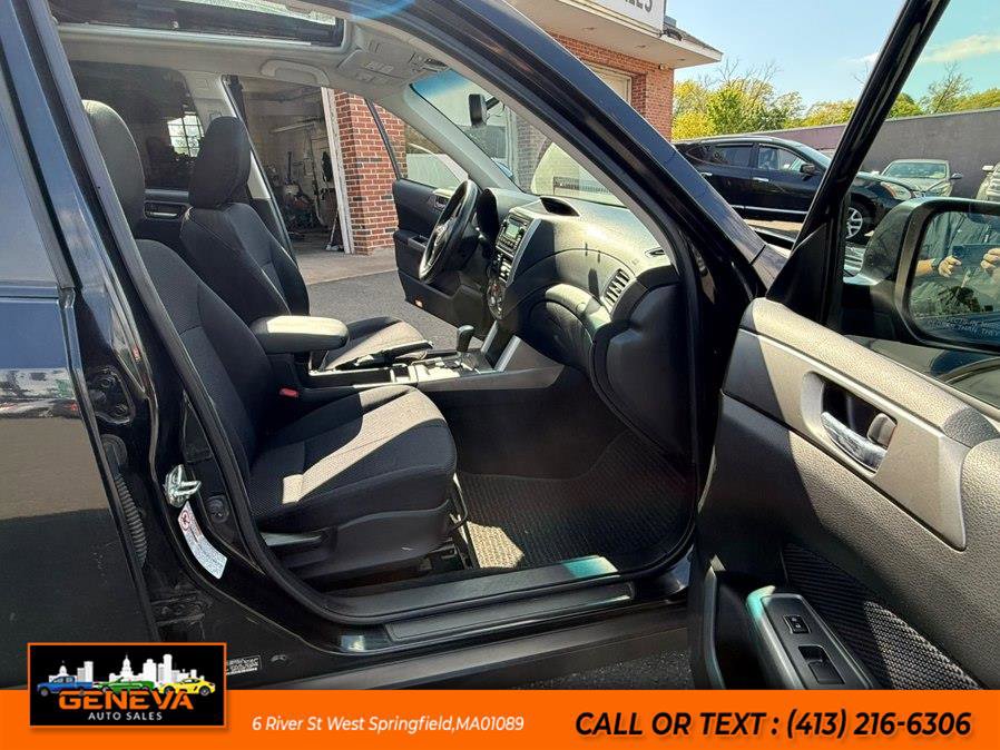Used 2011 Subaru Forester 2.5X Premium w/ All-Weather Pkg AWD/4WD image 10