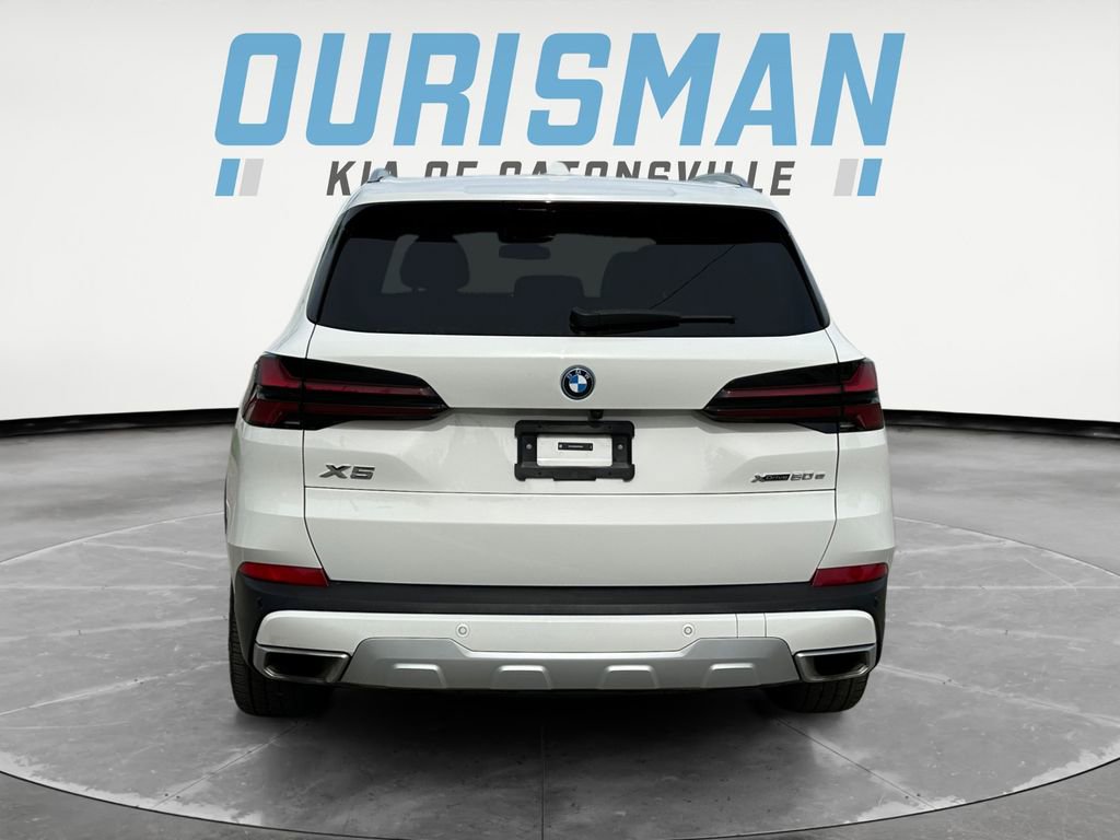 Used 2025 BMW X5 xDrive50e AWD/4WD image 5