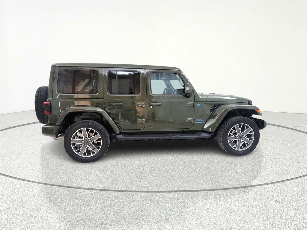 Used 2024 Jeep Wrangler High Altitude AWD/4WD image 9