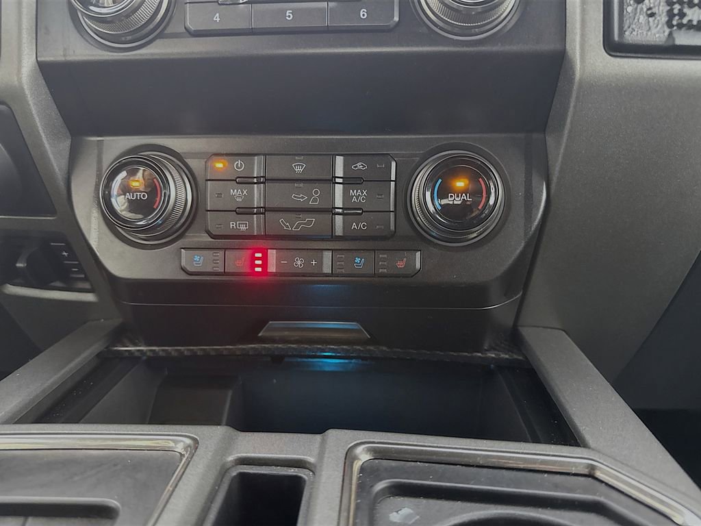 Used 2019 Ford F150 Raptor w/ Equipment Group 802A Luxury AWD/4WD image 24