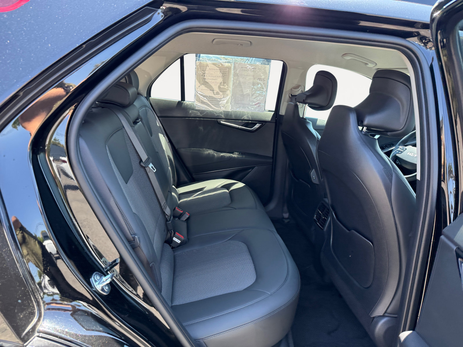 Used 2024 Kia Niro Wind FWD image 18