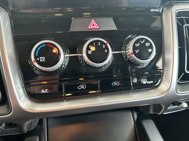 Certified 2023 Kia Sorento LX FWD image 18