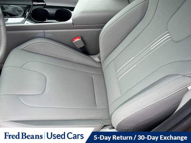 Used 2024 Hyundai Elantra SEL w/ Convenience Package image 20