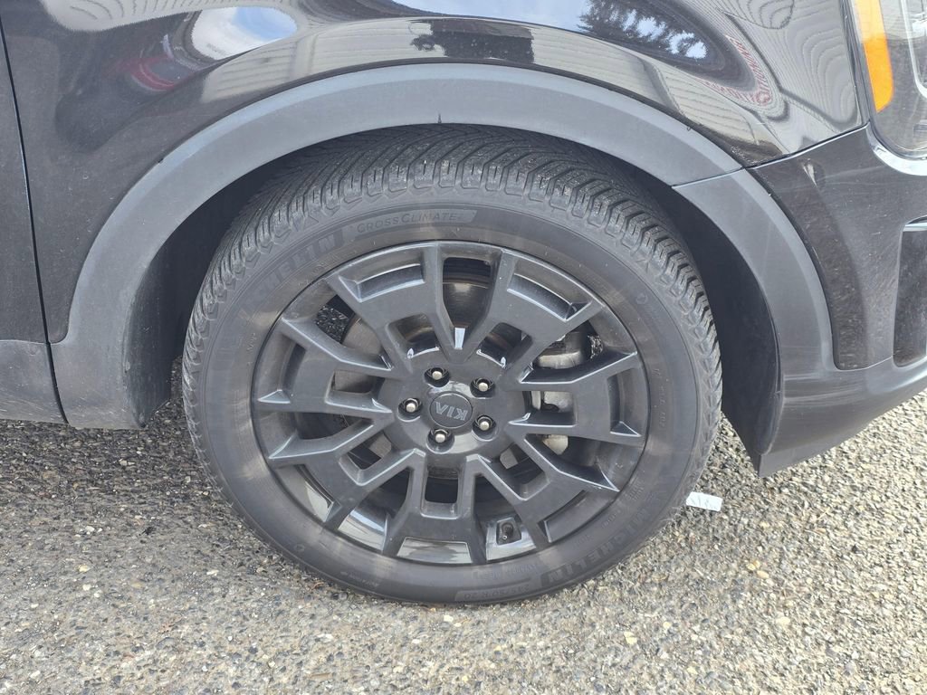 Used 2021 Kia Telluride SX w/ SX Prestige Package image 9