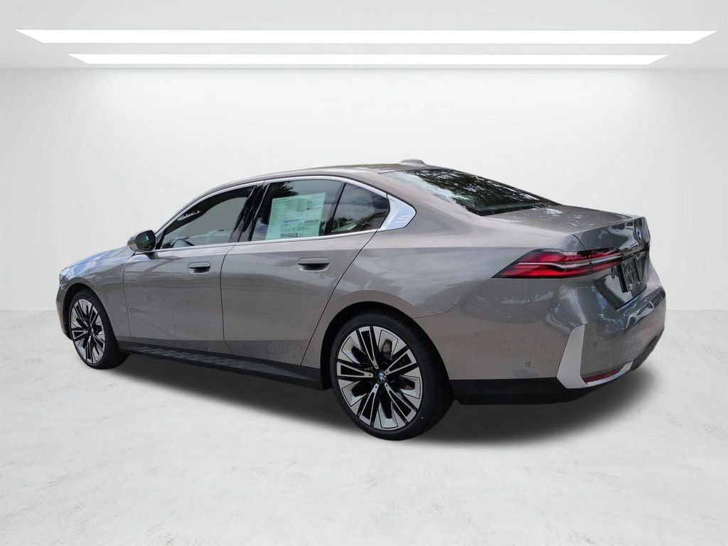 New 2026 BMW 530i w/ Premium Package image 6