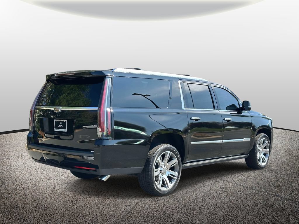 Used 2016 Cadillac Escalade ESV Premium AWD/4WD image 2