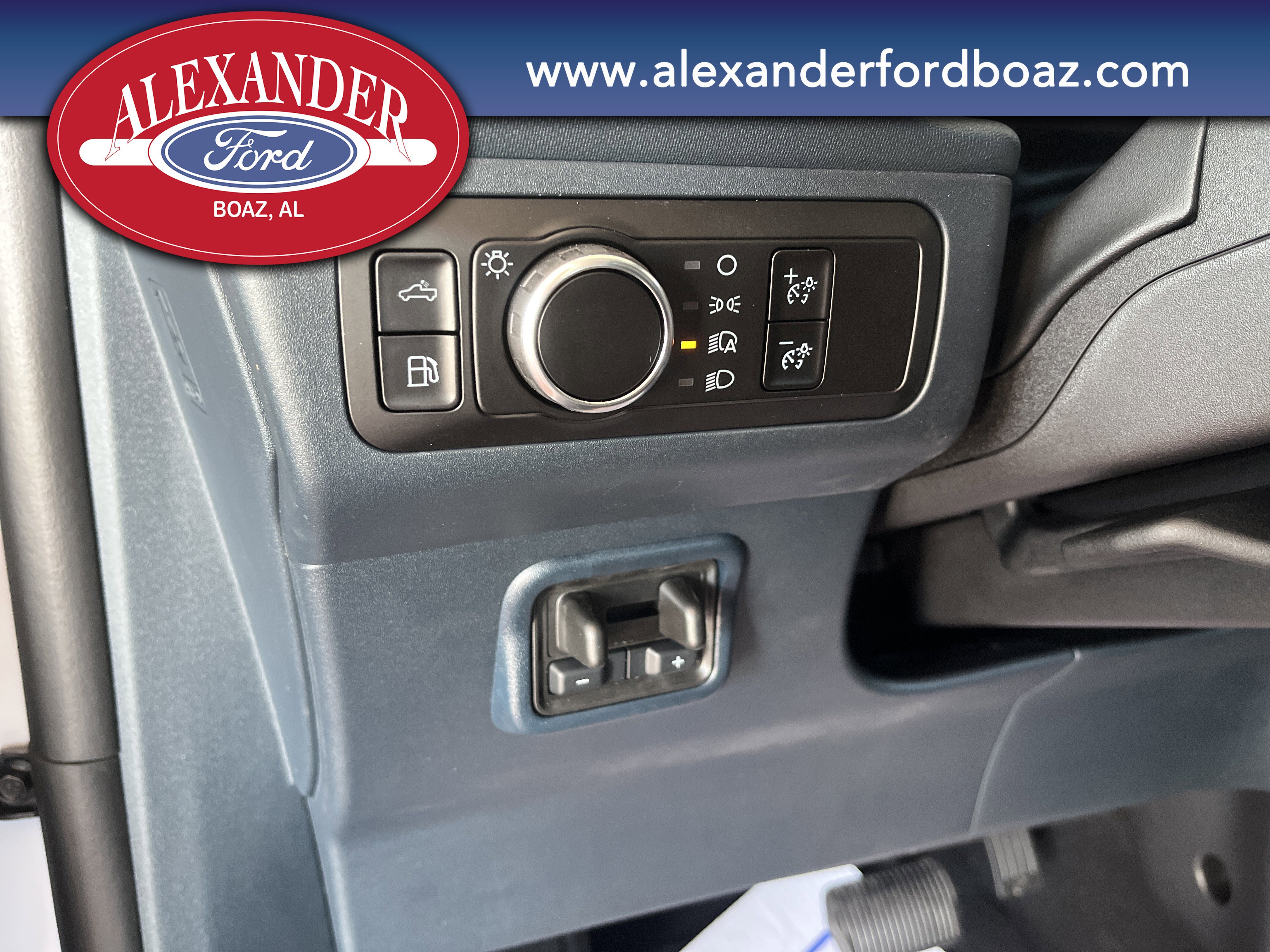 New 2026 Ford Maverick Lariat w/ 4K Tow Package image 23