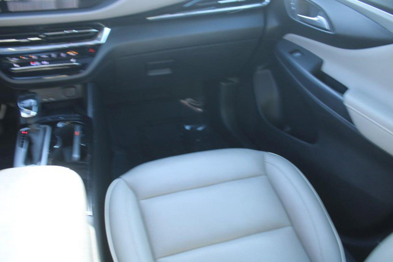 Certified 2025 Buick Envista Avenir image 17