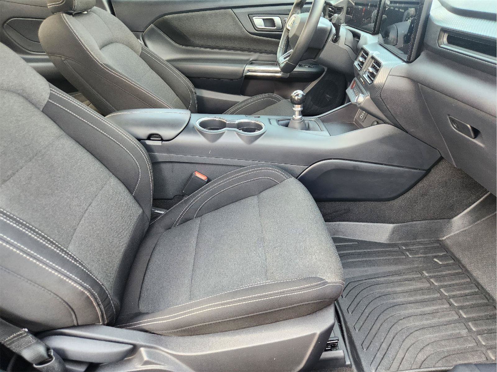 Used 2024 Ford Mustang GT RWD image 14