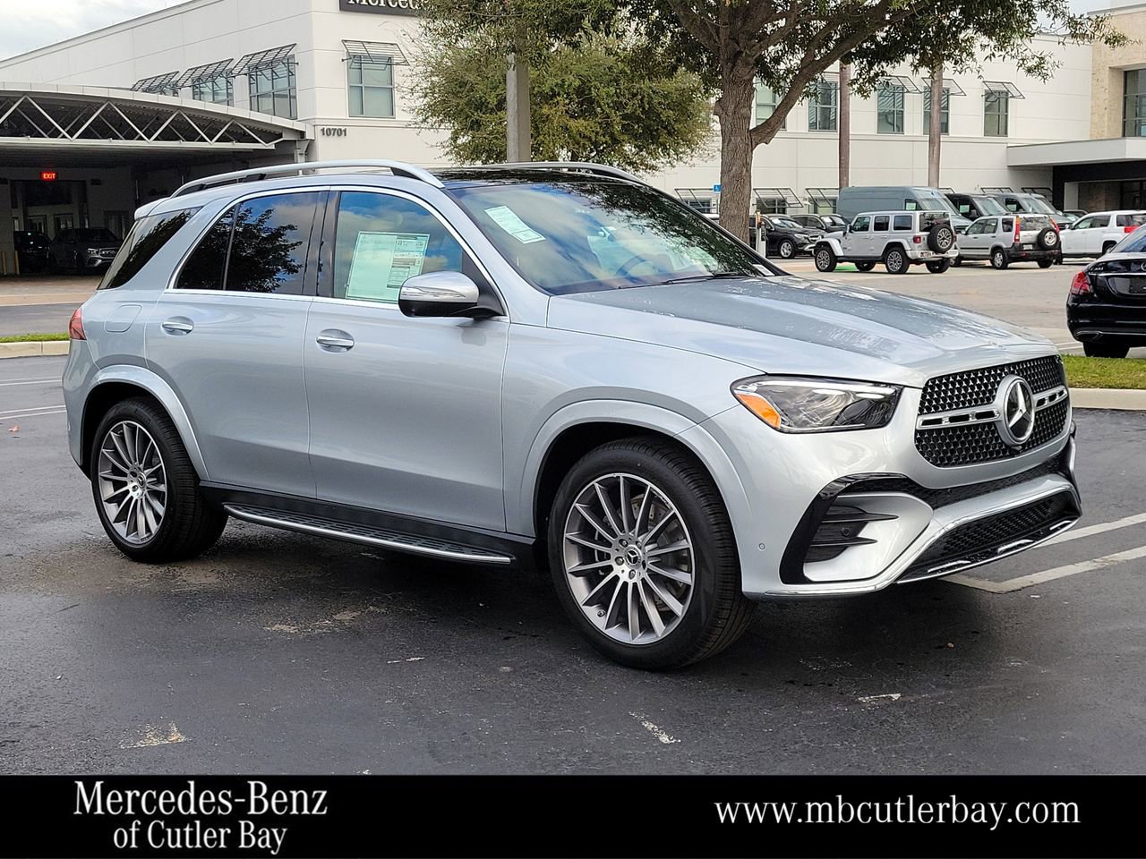 New 2026 Mercedes-Benz GLE 350 4MATIC image 1