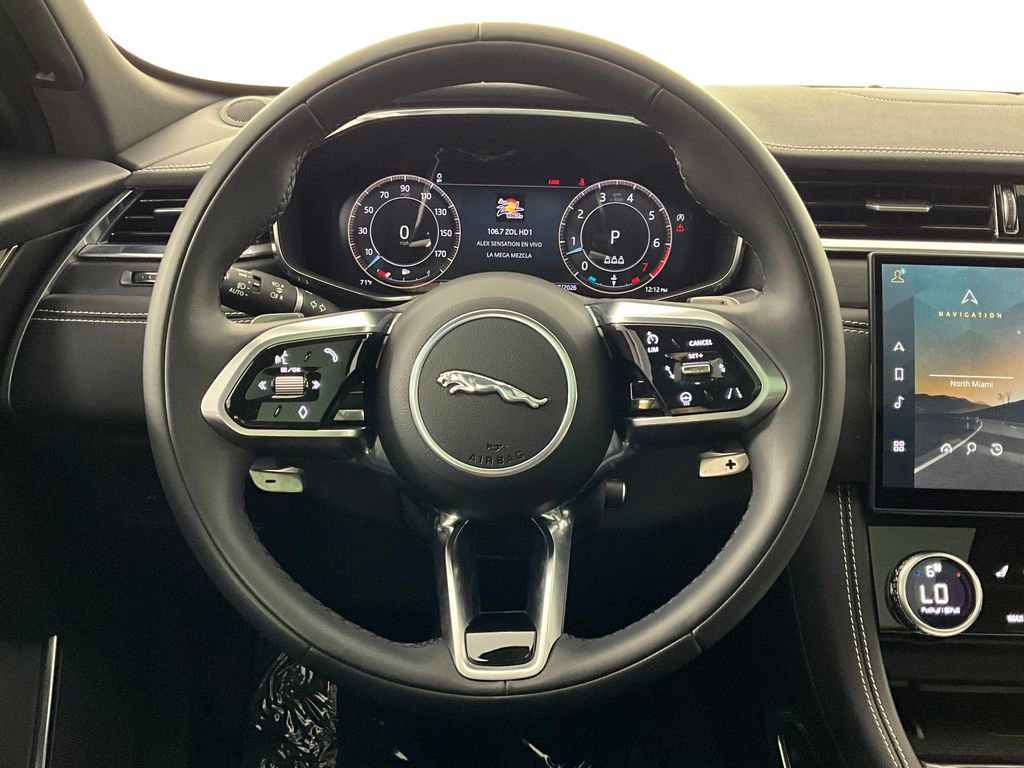 Used 2024 Jaguar F-PACE R-Dynamic S AWD/4WD image 12