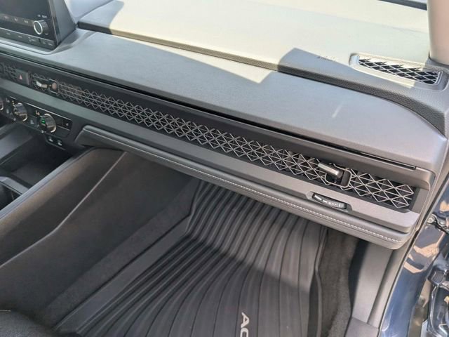 Used 2023 Honda Accord EX image 22