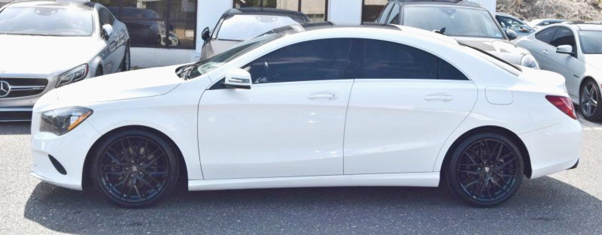 Used 2019 Mercedes-Benz CLA 250 4MATIC w/ Premium Package image 7