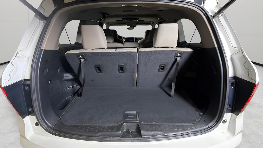 Used 2017 Honda Pilot Touring image 30