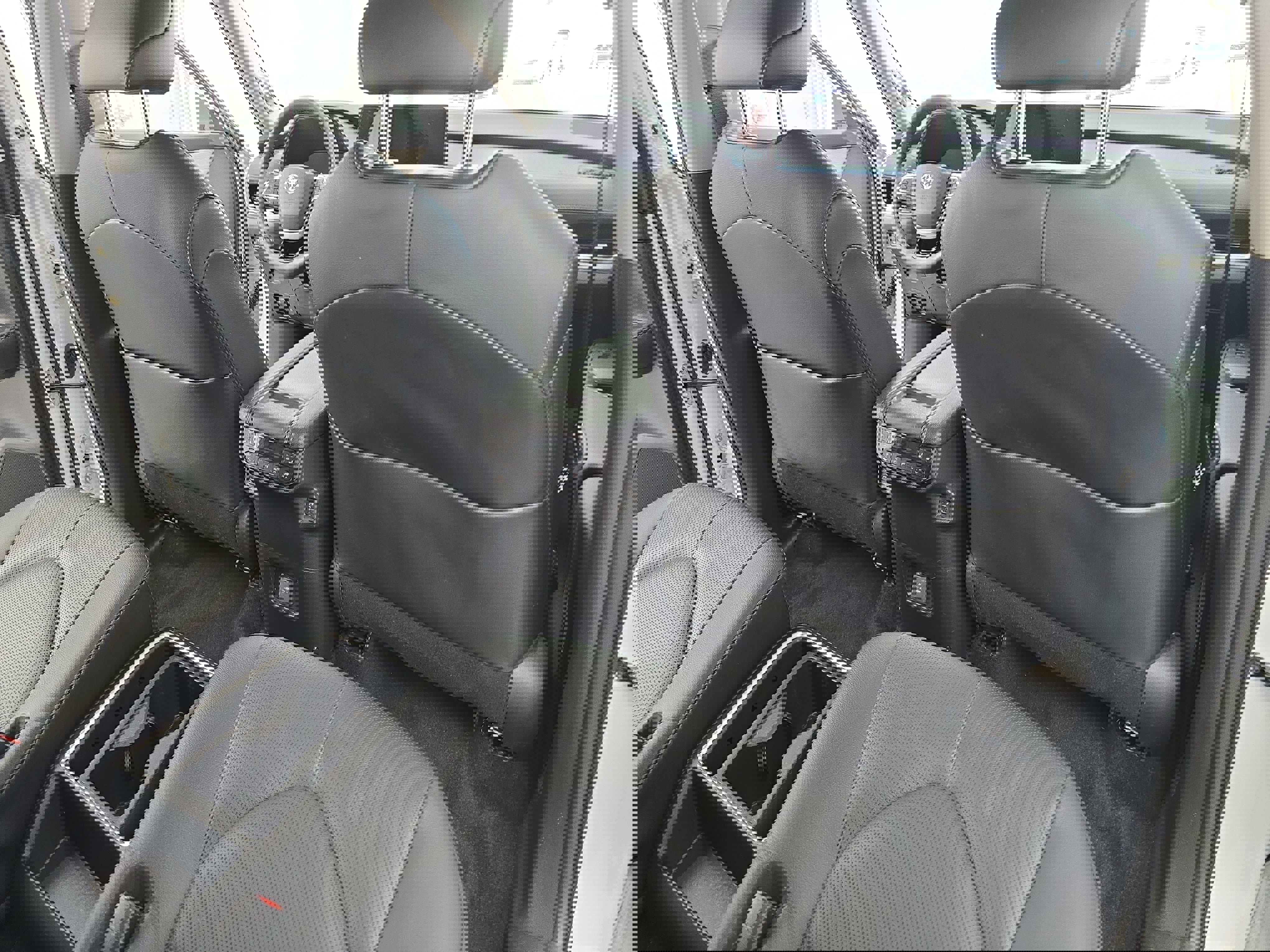 Used 2024 Toyota Grand Highlander Platinum image 11