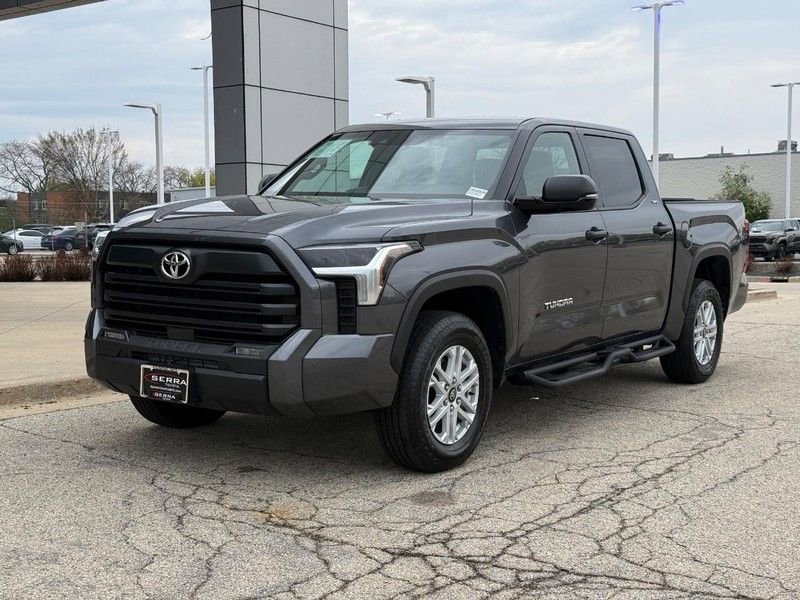 Used 2026 Toyota Tundra SR5 w/ SR5 Convenience Package AWD/4WD image 7