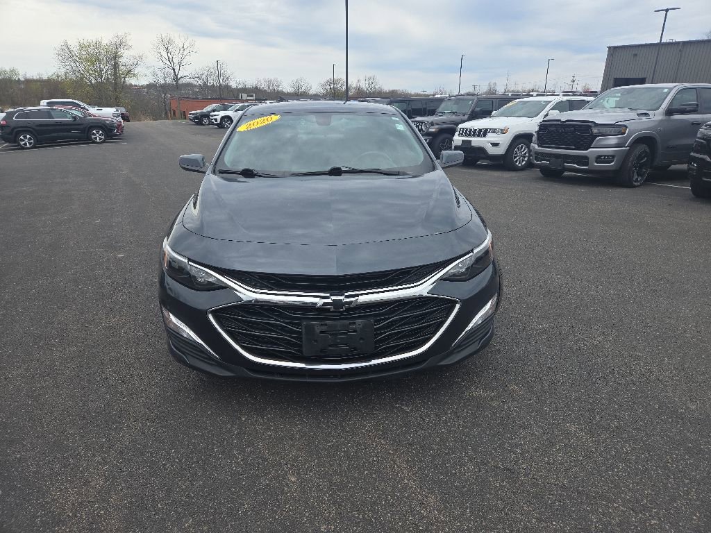 Used 2020 Chevrolet Malibu RS w/ LPO, Convenience Package 2 FWD image 2